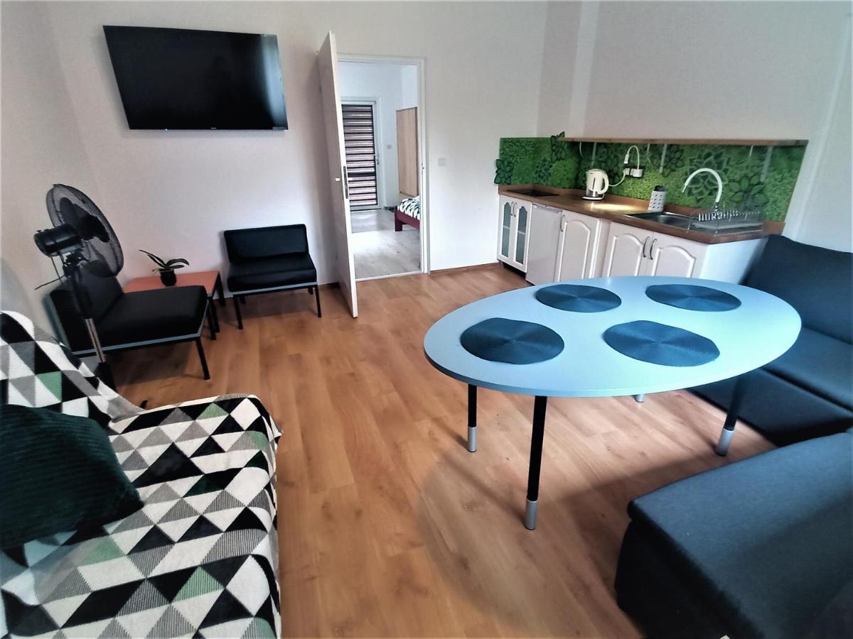Chmarnik Apartamento Polańczyk Exterior foto